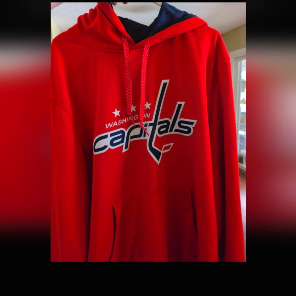 Washington Capitals Pullover Hoodie